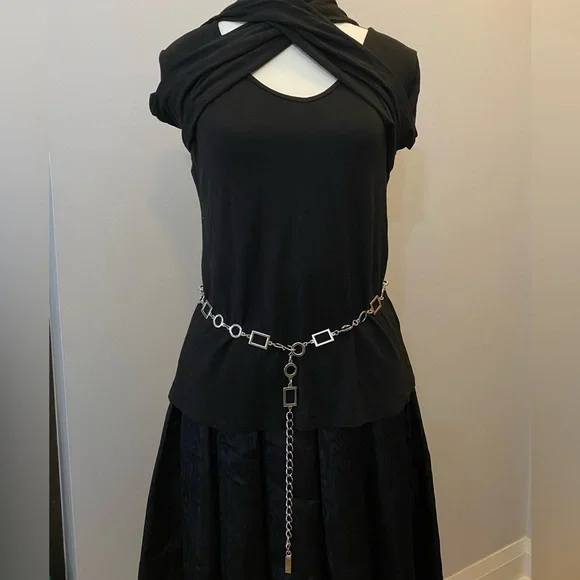 Silver Tone Metal Chain Belt Size M - Picture 4 of 9